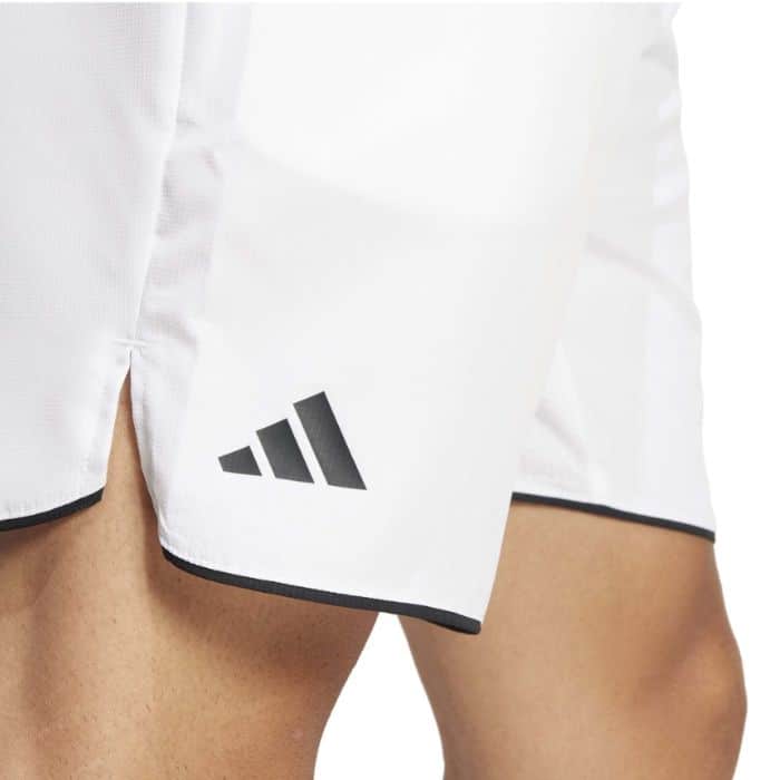 Detalle del Short Adidas Club Blanco