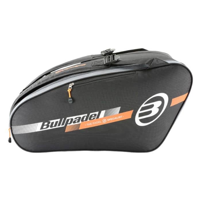 Lateral del Paletero de Bullpadel modelo Tour color Negro