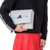 Neceser Adidas 3.4 Blanco de Martita Ortega