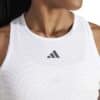 Detalle de la camiseta Adidas Club Graph