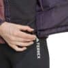 Detalle de la chaqueta Adidas