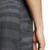 Detalle del Short Adidas Club Graph Negro