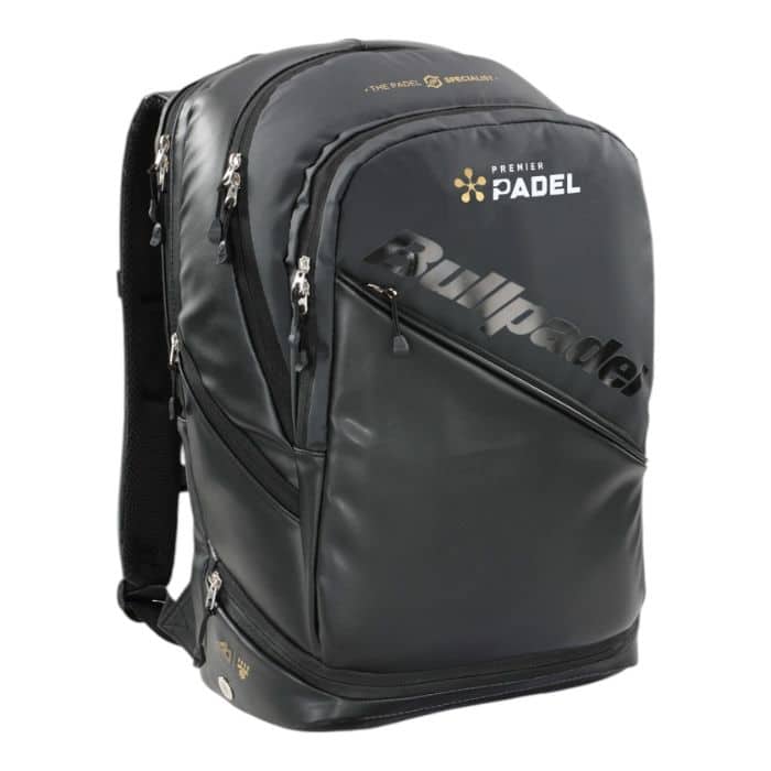 Perfil Mochila Bullpadel Hack en color negro Premier Padel