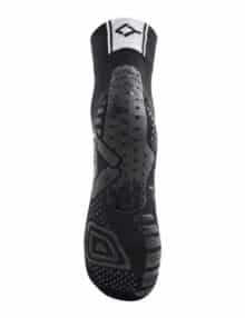 Detalle de los Calcetines Floky en color negro multisport