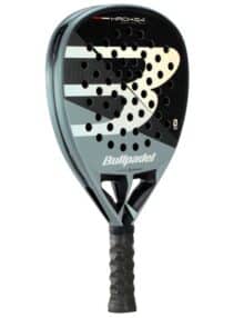 Lateral de la Pala Bullpadel Hack 04