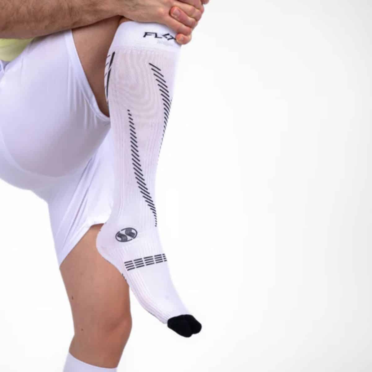 Detalles de los Calcetines Floky GRF Long Blancos