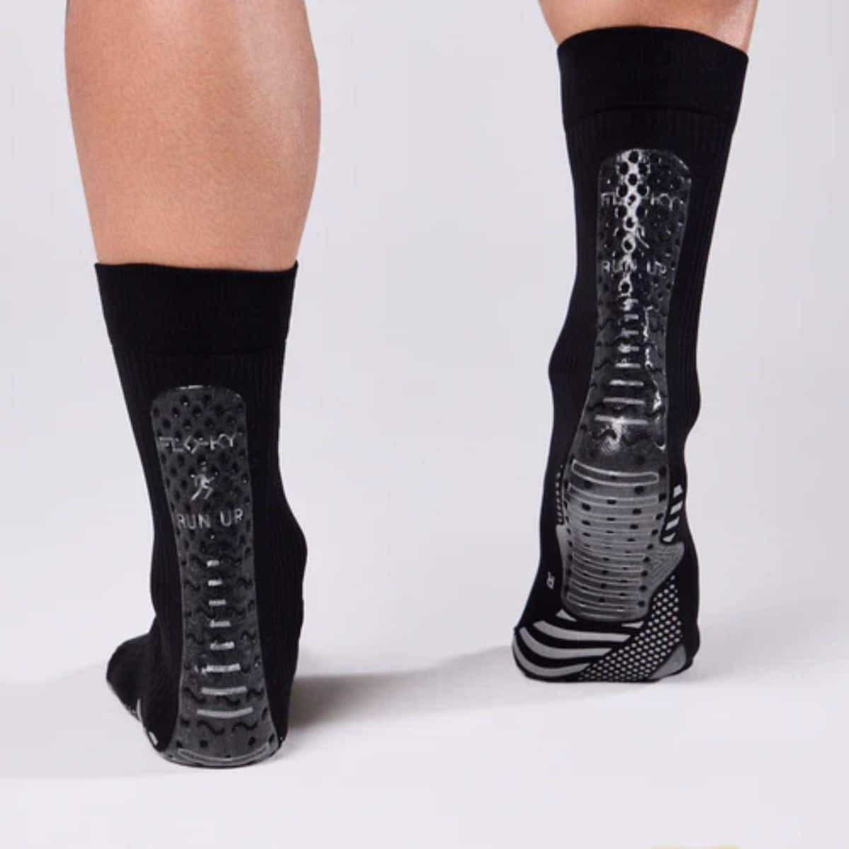 Detalle de los Calcetines Floky Run Up Medium Negros