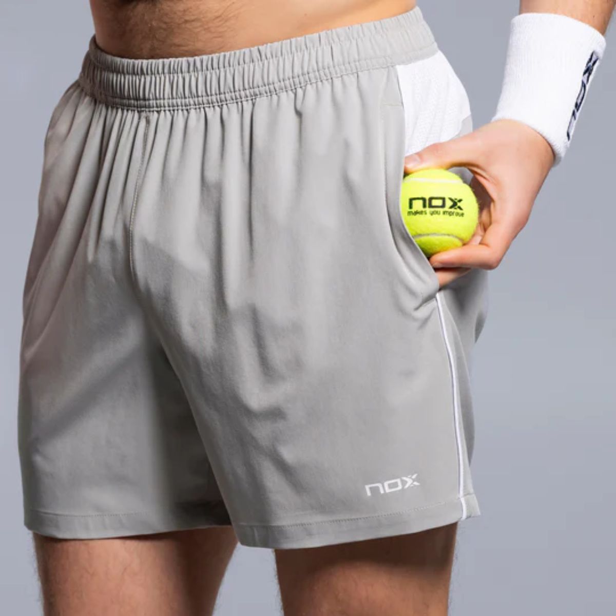 Detalle del Short NOX Team Gris